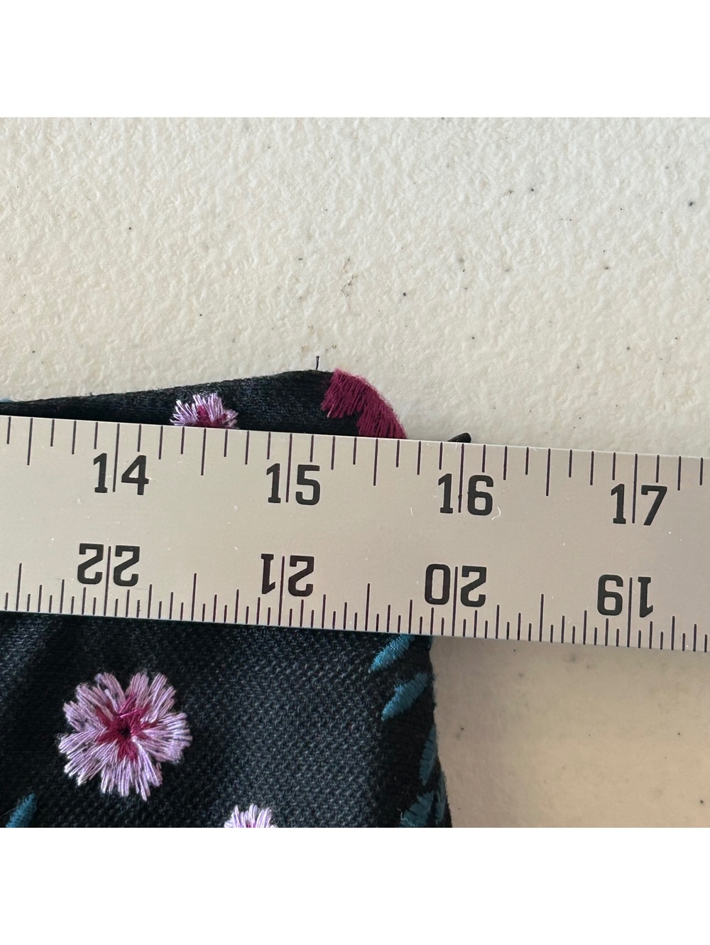 LOFT Coquette Black Floral Embroidered Cotton Mini Skirt Size 6 Soft Academia - Picture 6 of 7